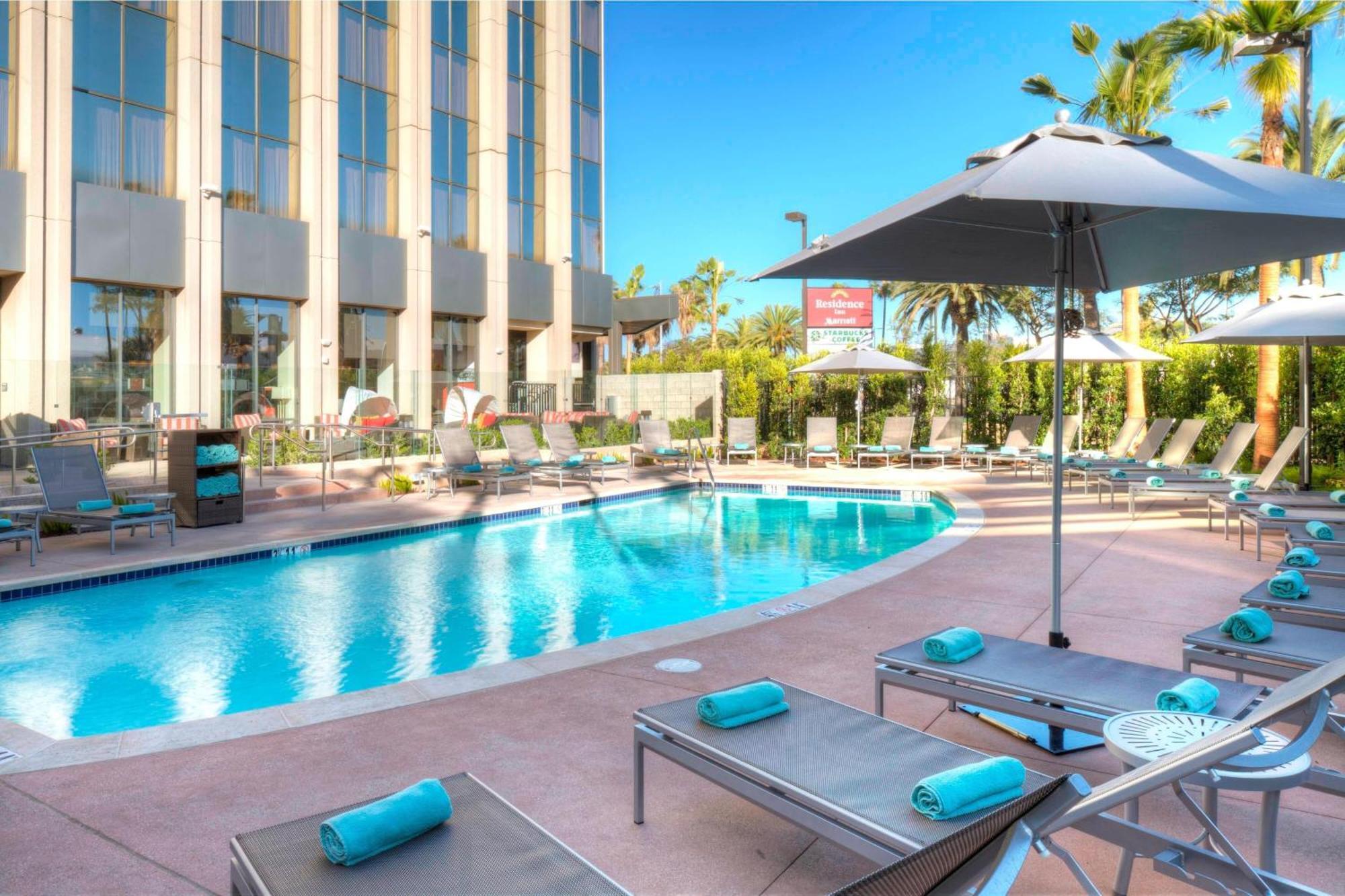 Residence Inn By Marriott Los Angeles Lax/Century Boulevard Exterior photo