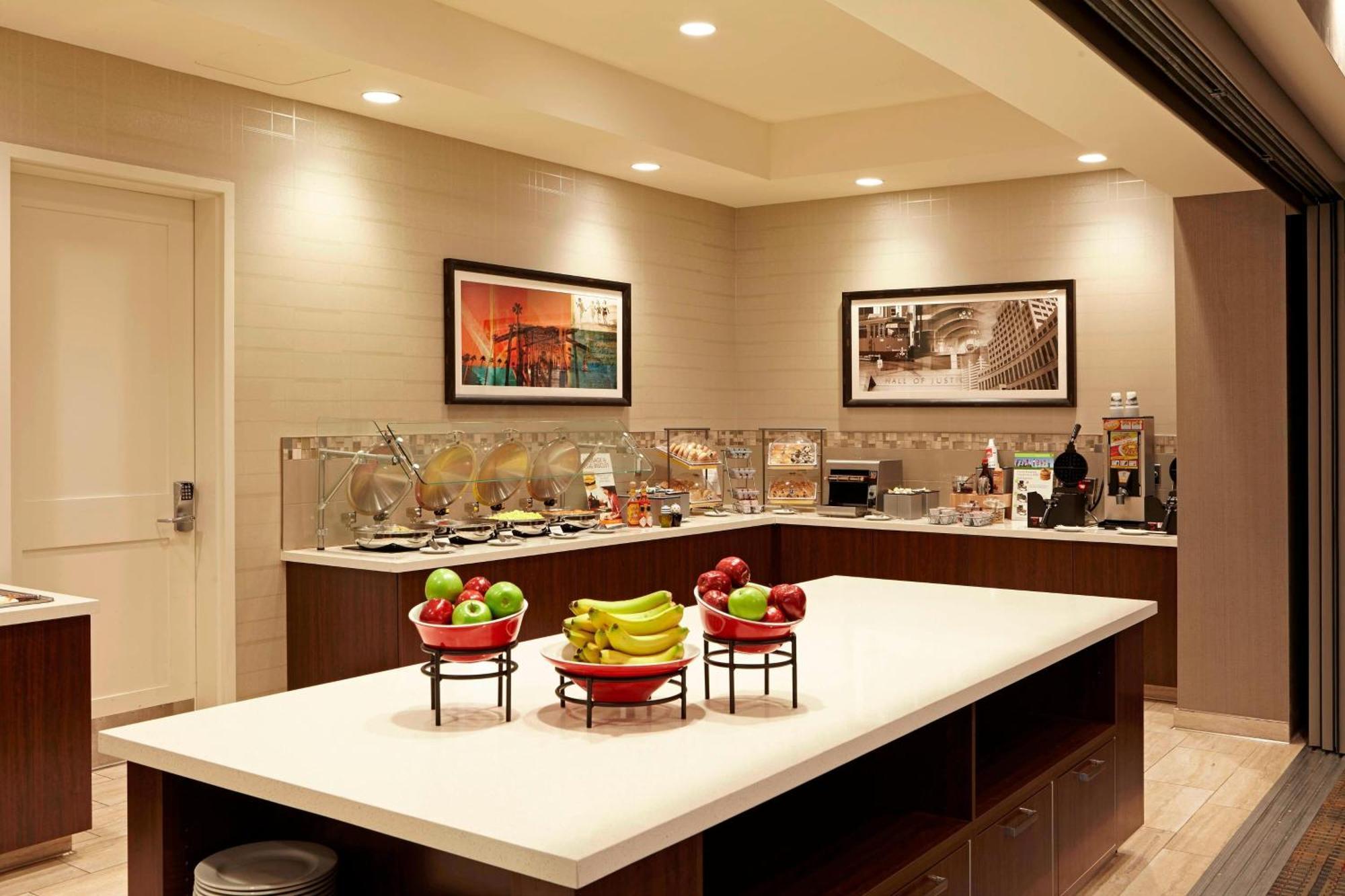 Residence Inn By Marriott Los Angeles Lax/Century Boulevard Exterior photo